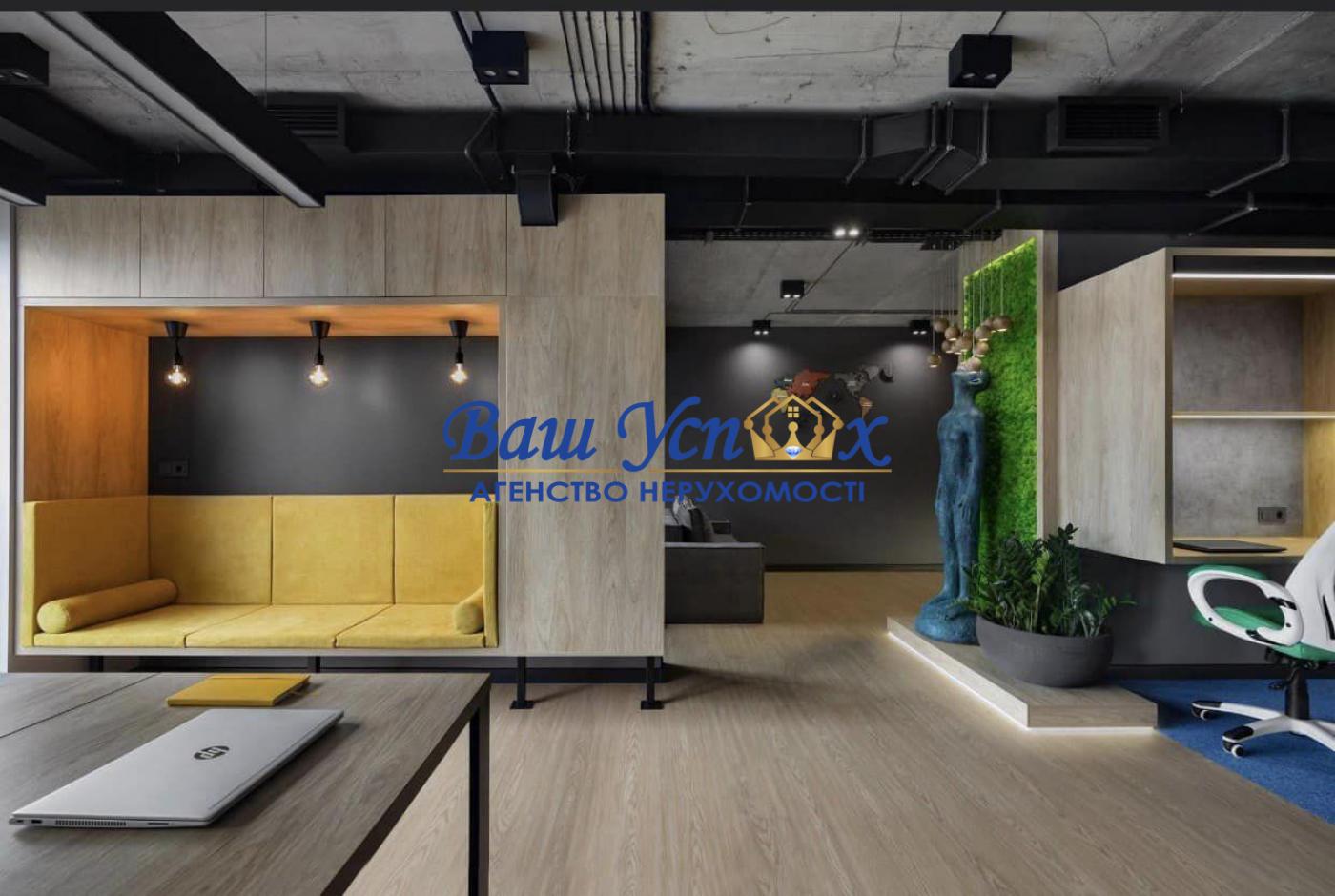 Оренда офісу в центрі з терасою . ЖК New York Concept House