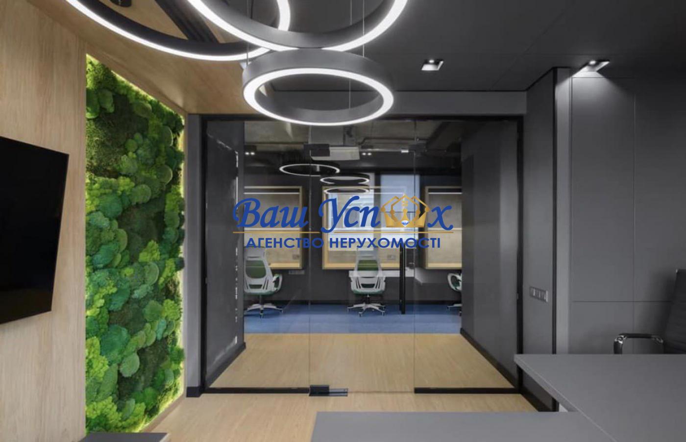 Оренда офісу в центрі з терасою . ЖК New York Concept House