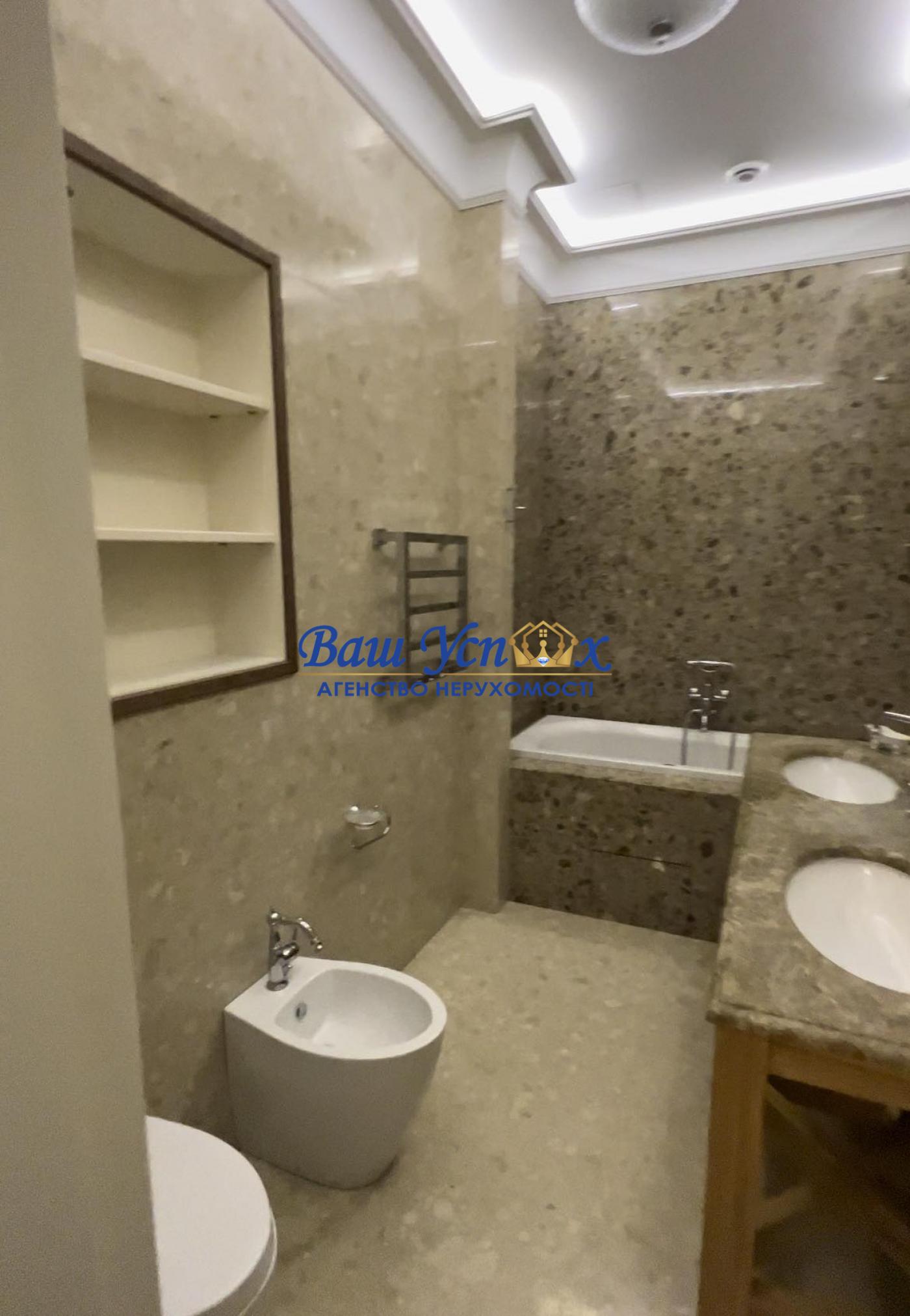 Продажа 4 ком с ремонтом  Renaissance Residence.  Печерск