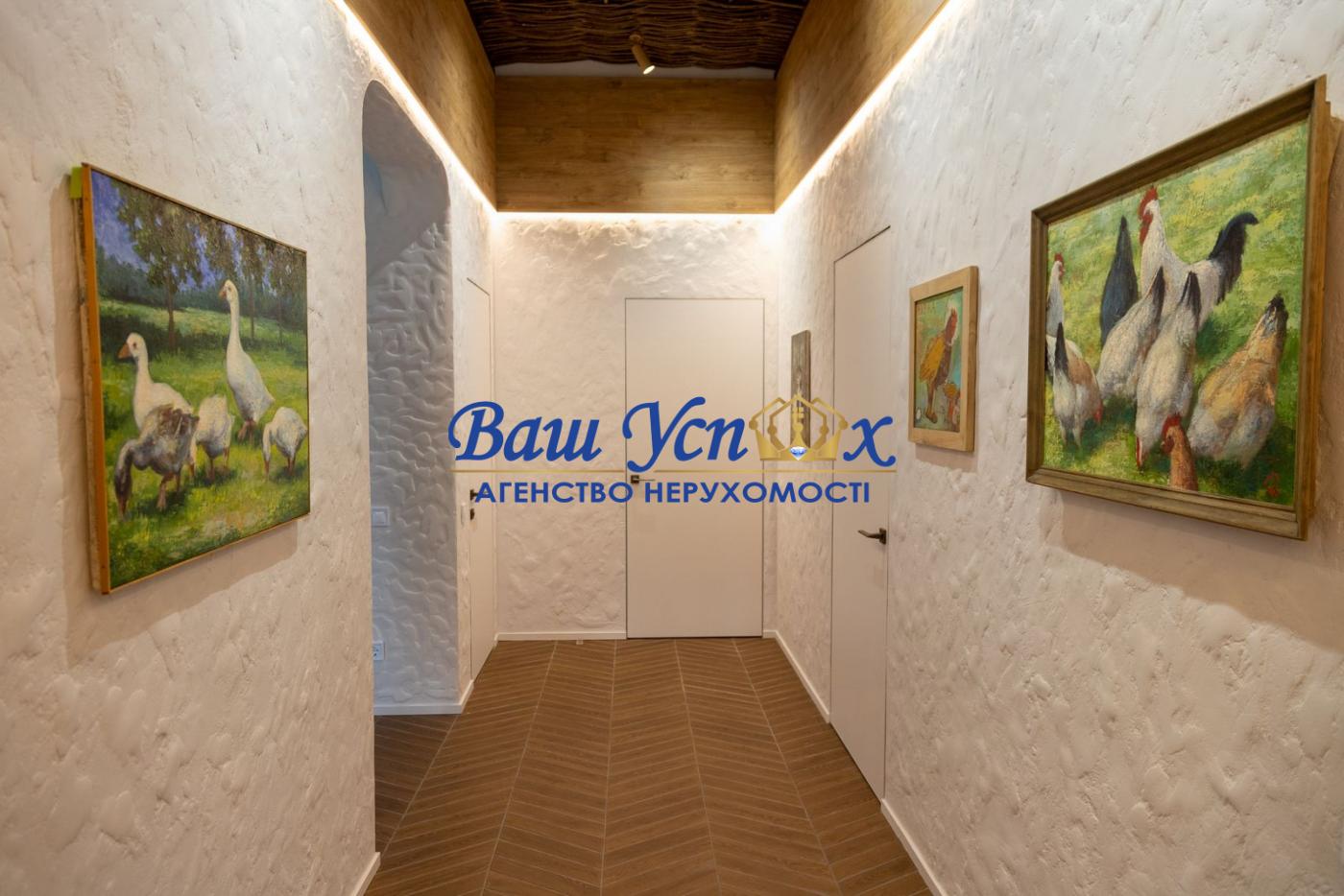 Продажа дома в городке .Возле озера КГ Riviera Village