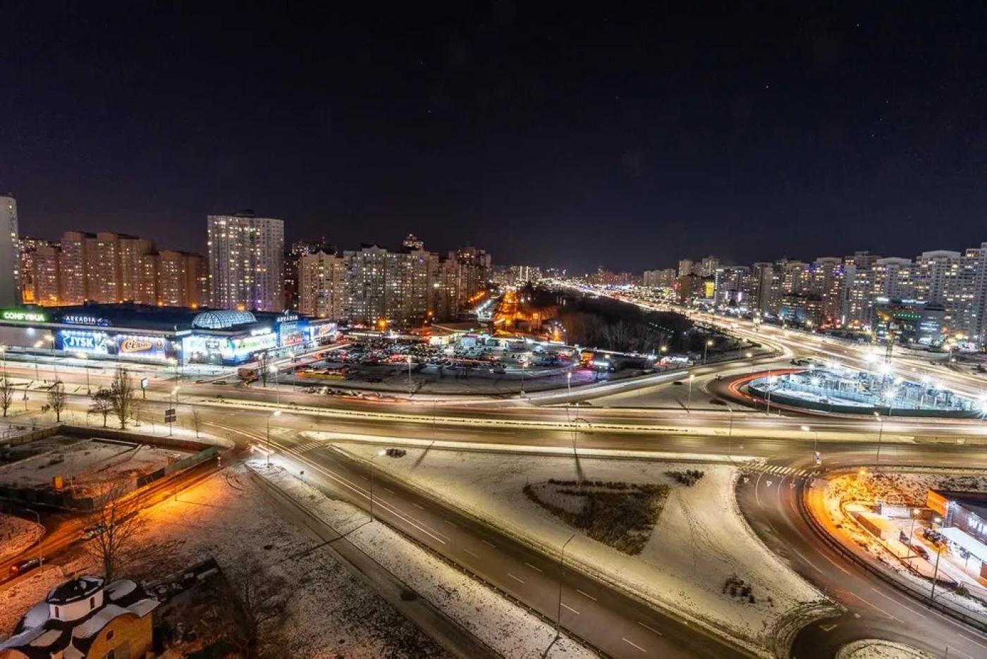 Продам 3 ком квартиру  ЖК Севен Днепровская набережная