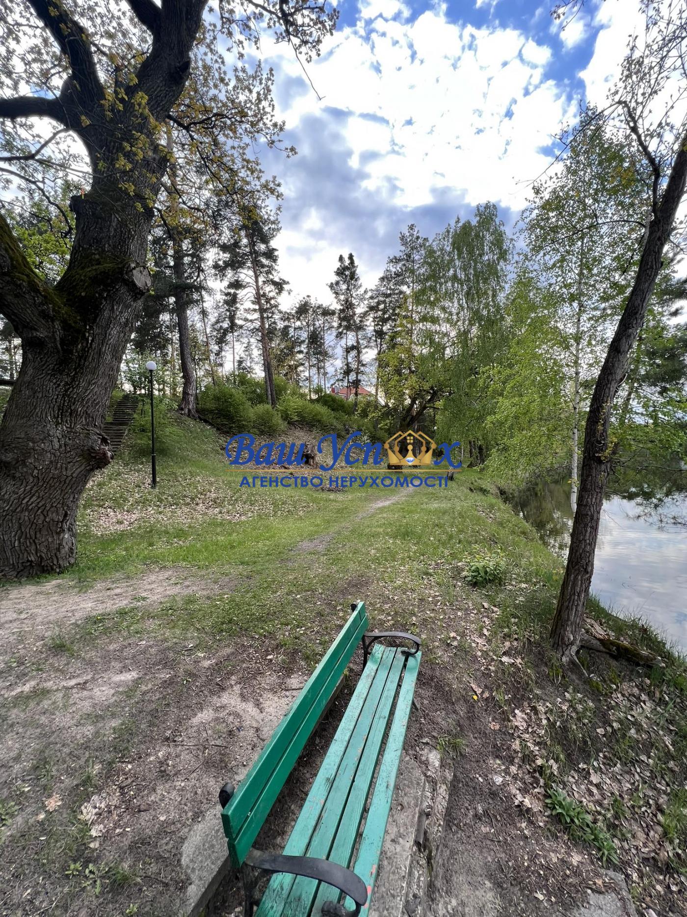 Продаж нового будинку в містечку Козин. район Конча-Заспи.