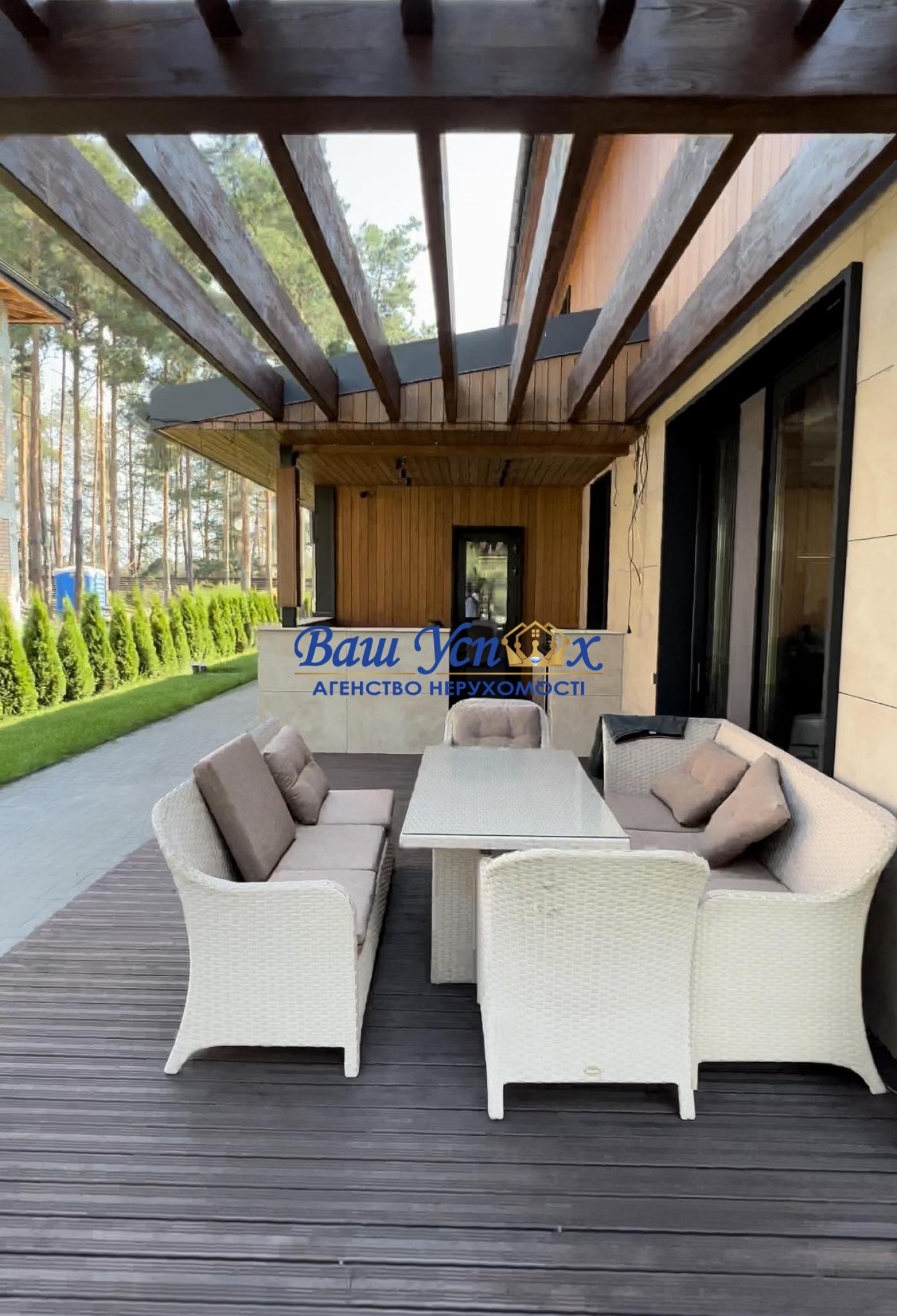 Продажа дома с выходом на реку. село Лебедевка. Riviera Village