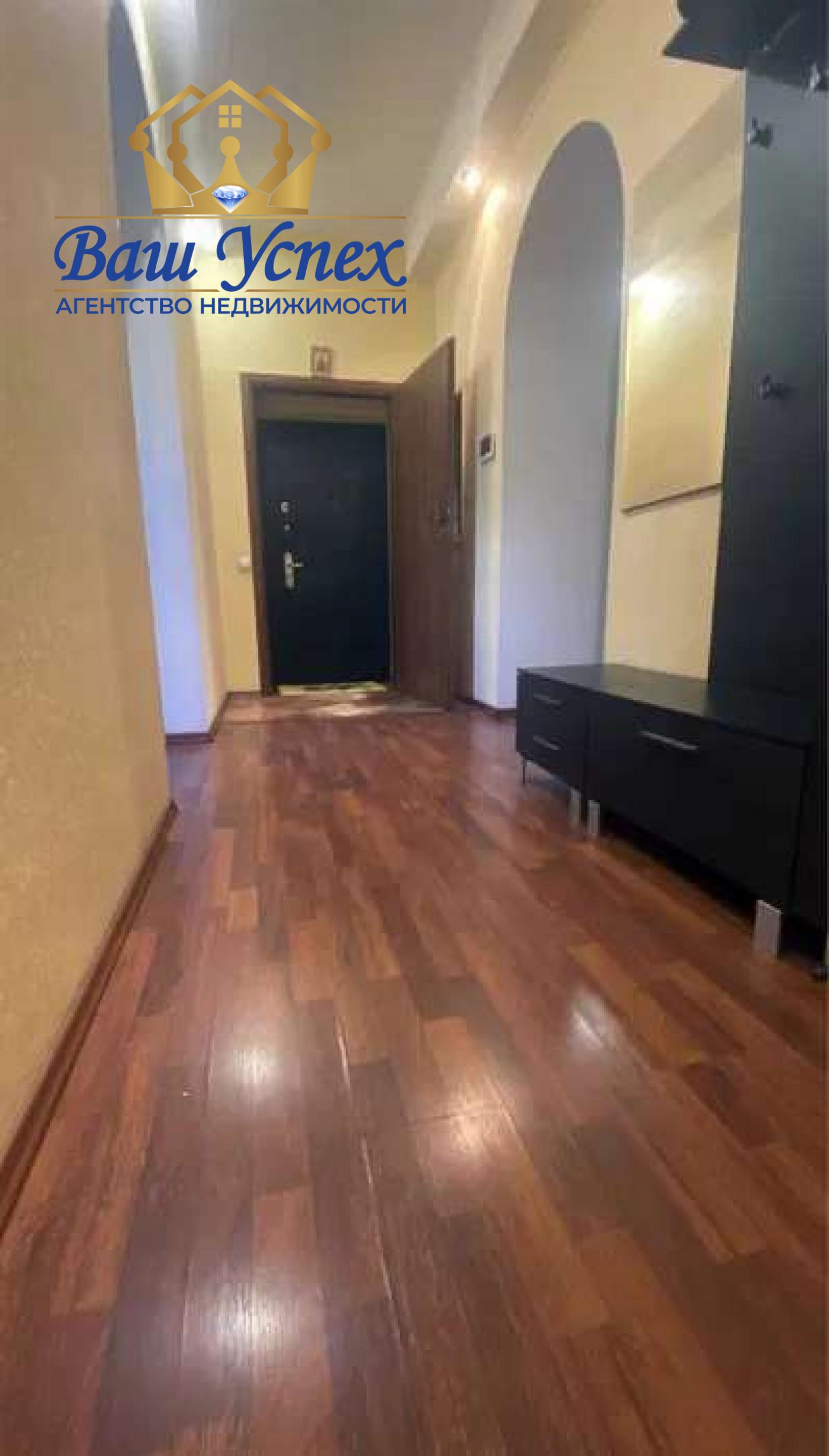 Продажа 2 ком квартиры в центре Киева, ул. Олеся Гончара.