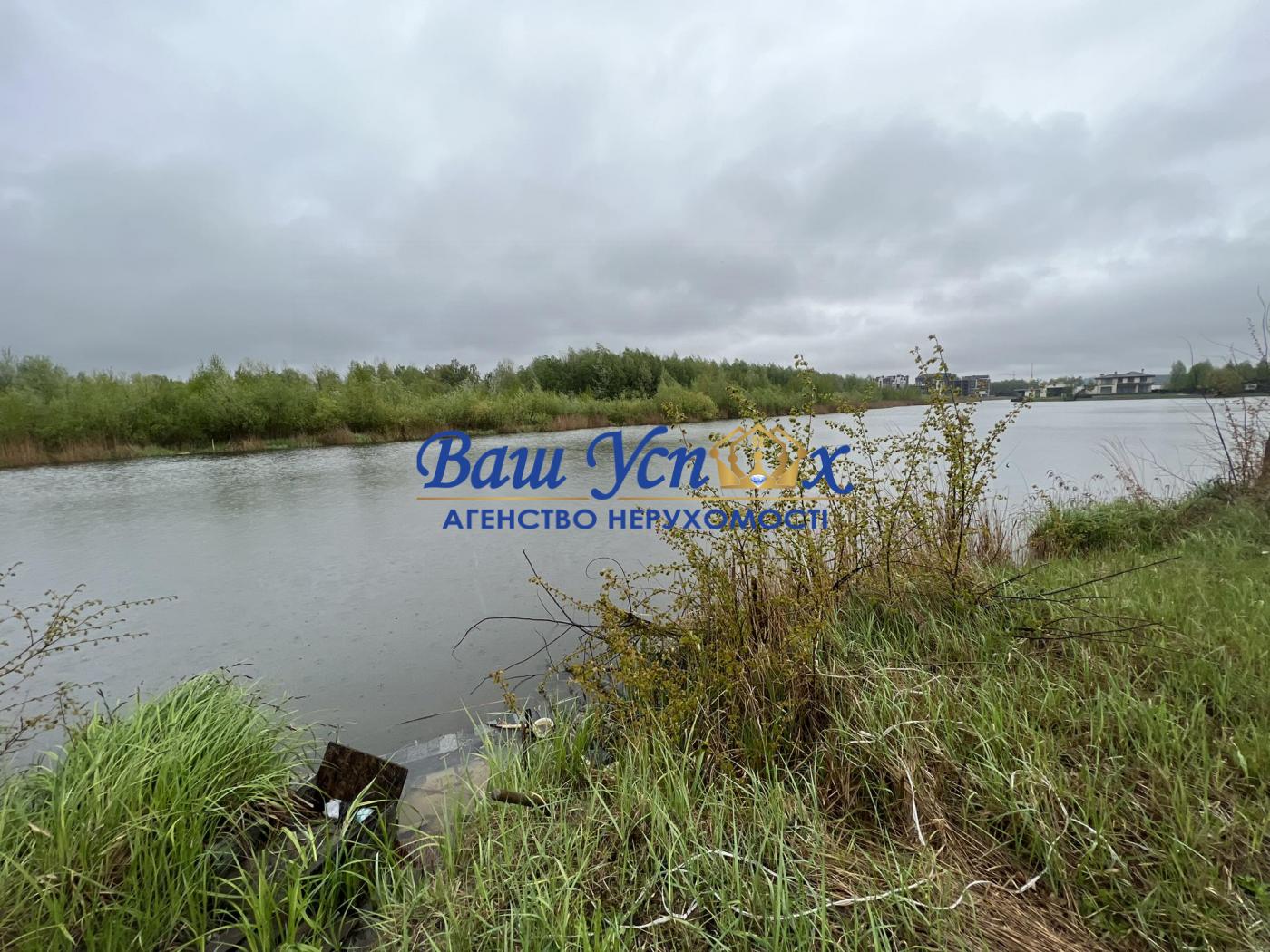 Продажа  земли с выходом на реку .село Лесники. Ясный Хутор