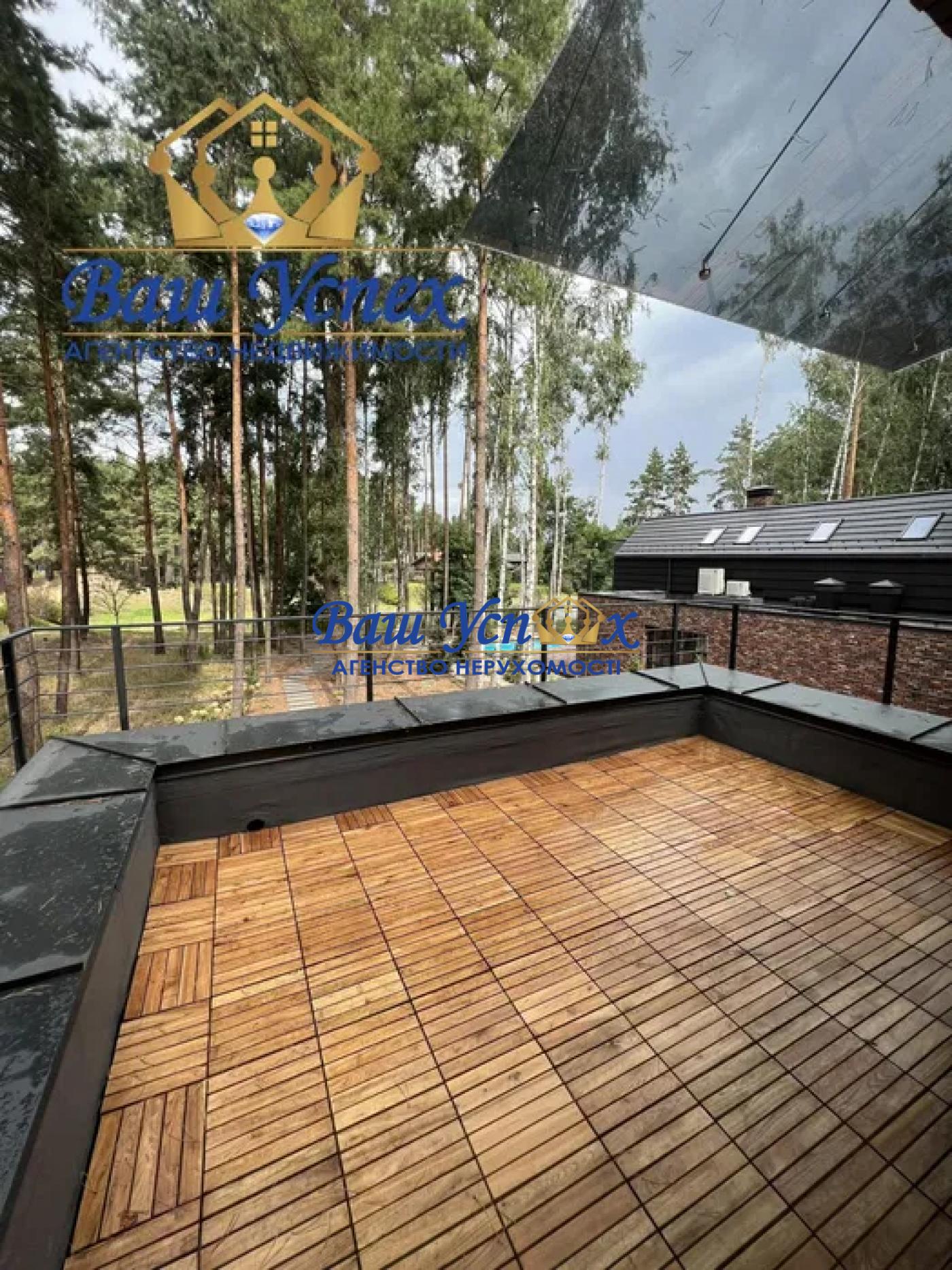 Продажа дома в лесу с озером  КГ Riviera Village . село Лебедевка.