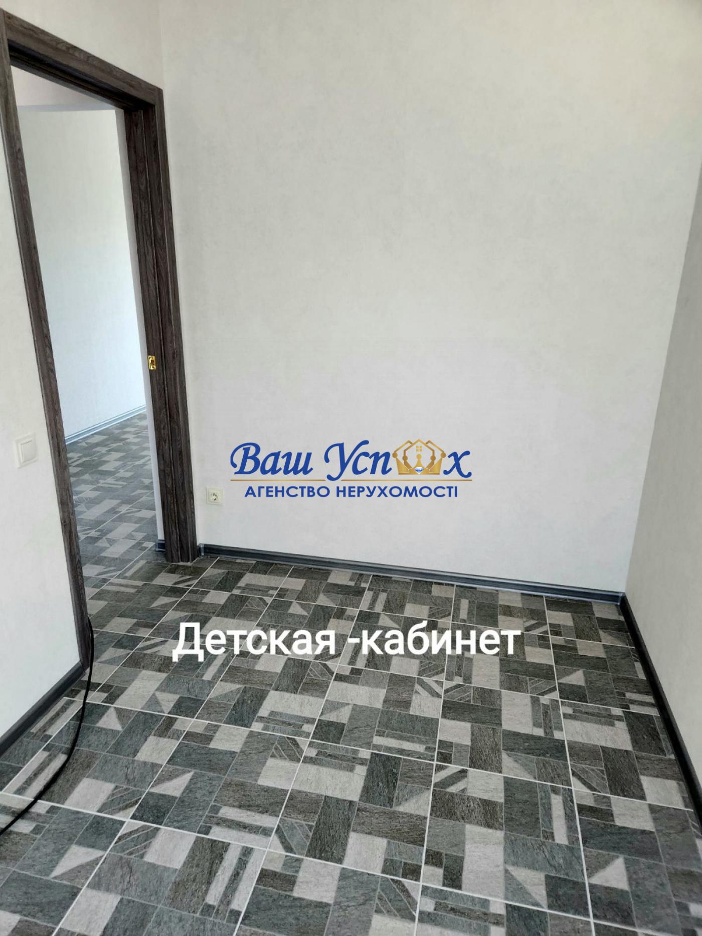 Продаж будинка з ремонтом у котеджному містечку в селi Гореничи