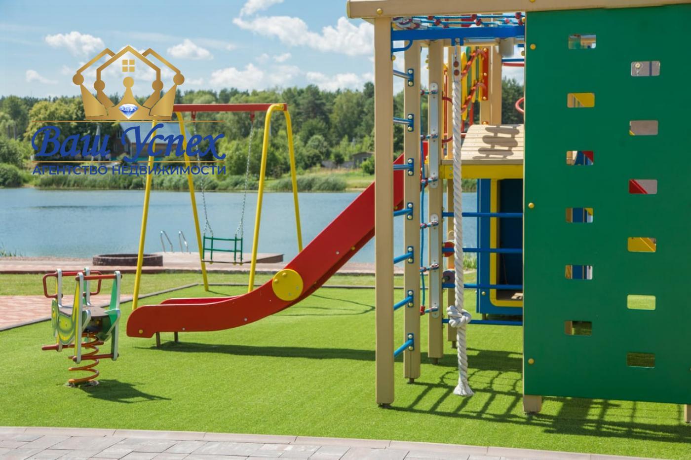 Продажа дома село Таценки. С выходом на реку и на Днепр.