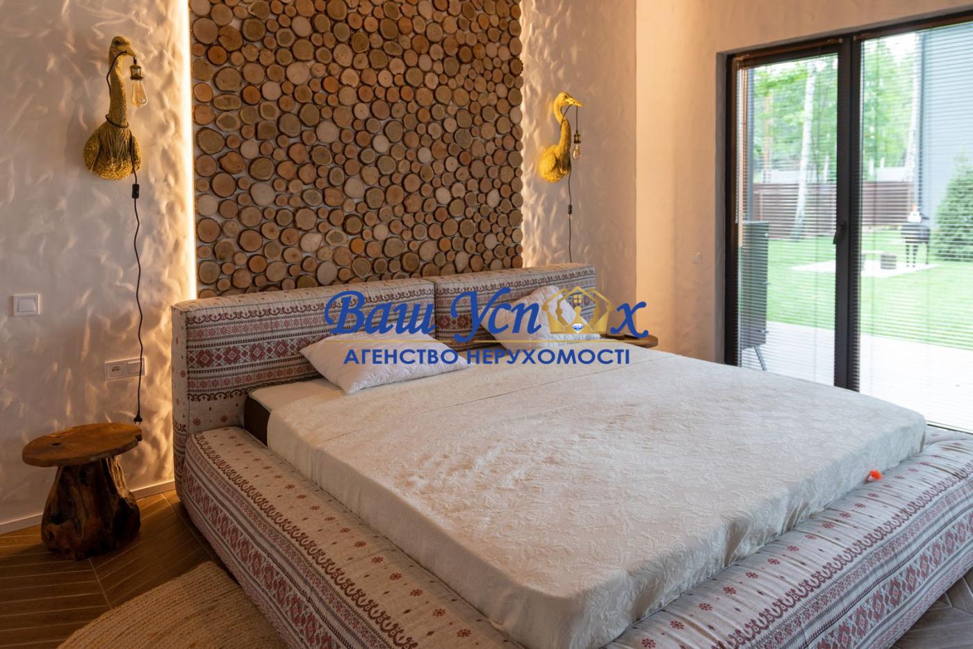 Продажа дома в городке .Возле озера КГ Riviera Village