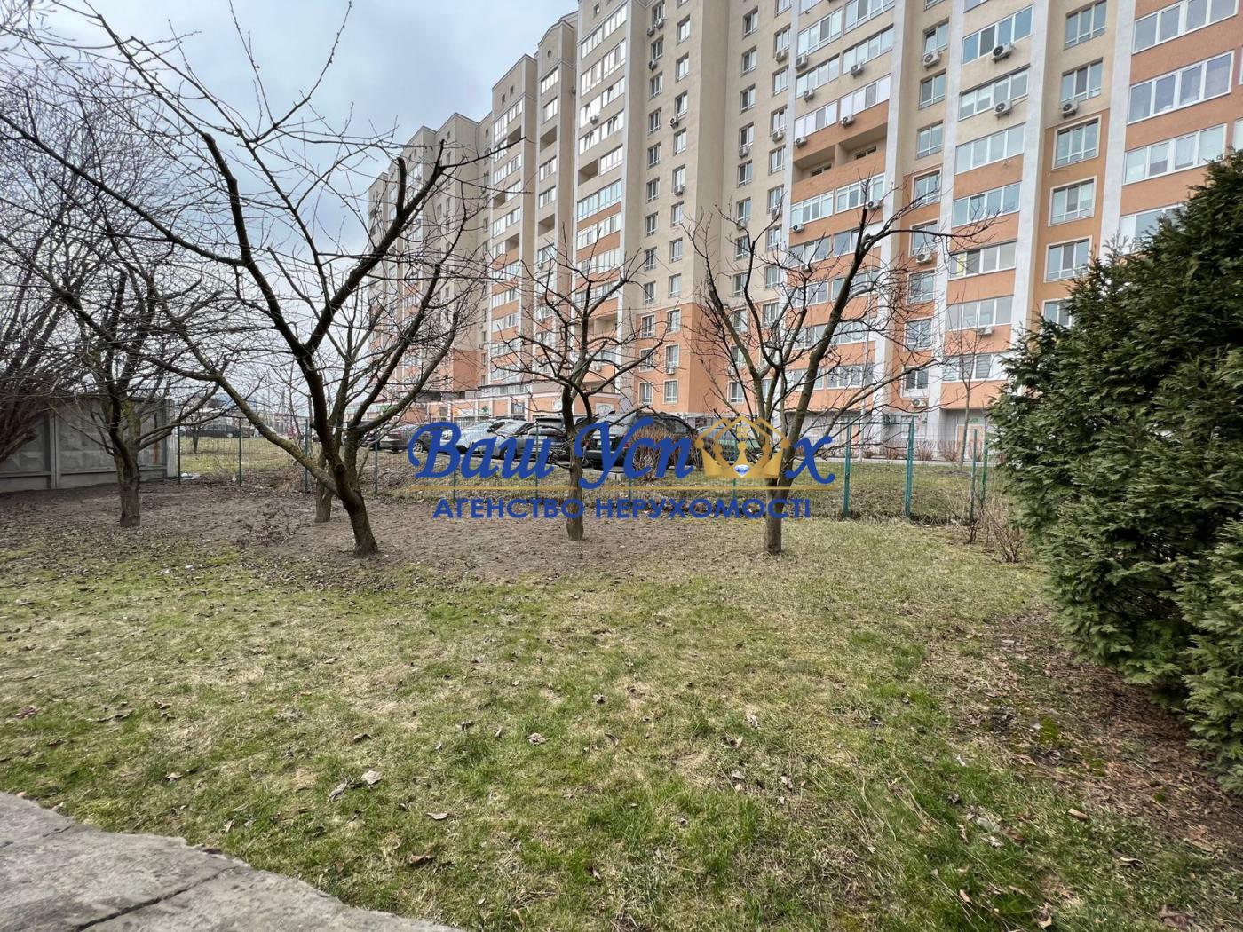 Продажа дома с ремонтом и бассейном на Борщаговке Софиевской .