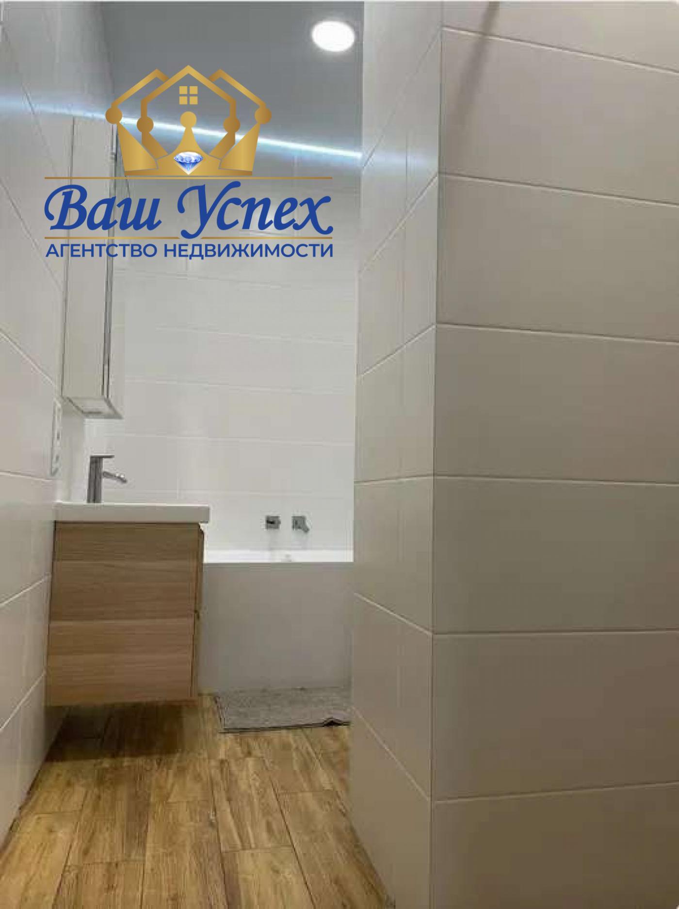 Продам 2 ком квартиру Днепровская набережная 20б. ЖК Seven