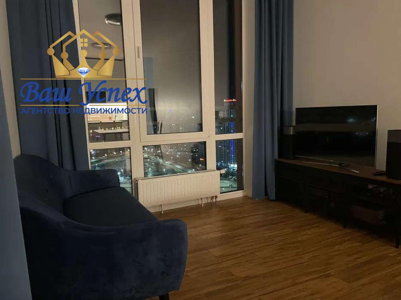 Продам 2 ком квартиру Днепровская набережная 20б. ЖК Seven