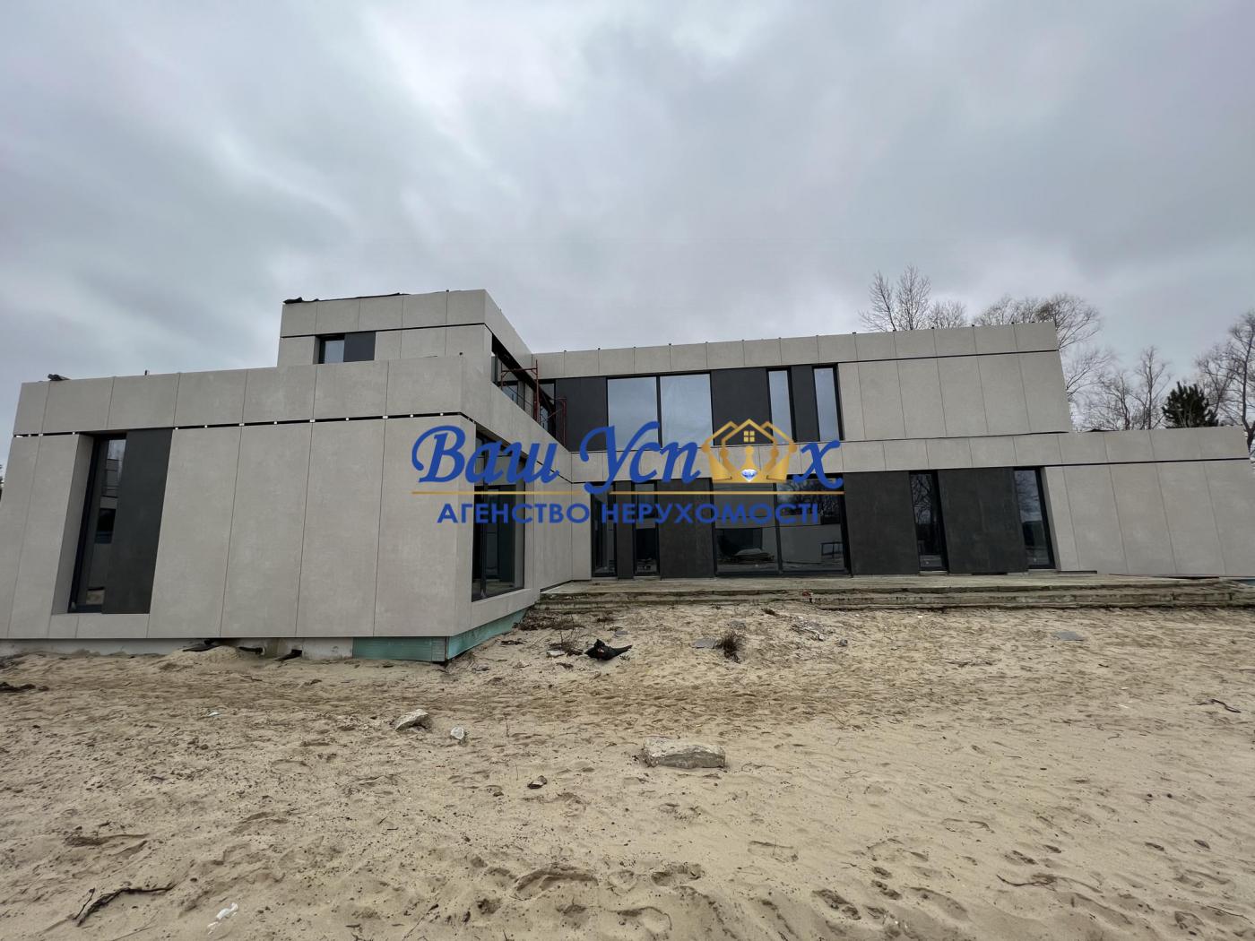 Продажа дома с выходом на реку ,село Козин. Дамба