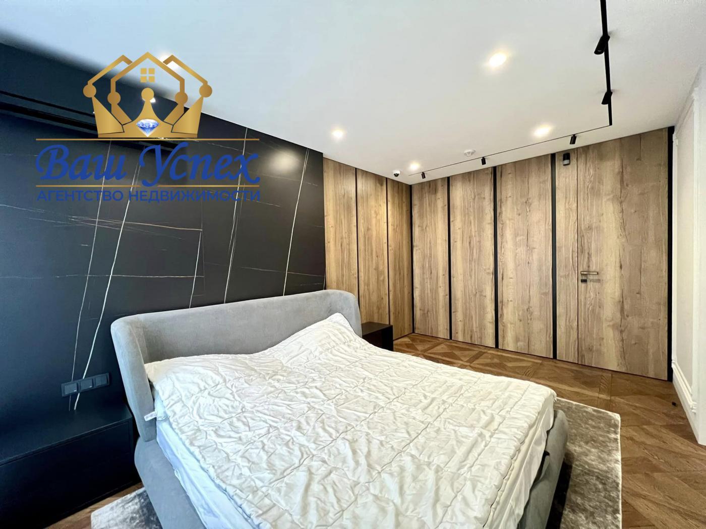 Продажа 2 ком с террасой ЖК New York. ул Антоновича 74