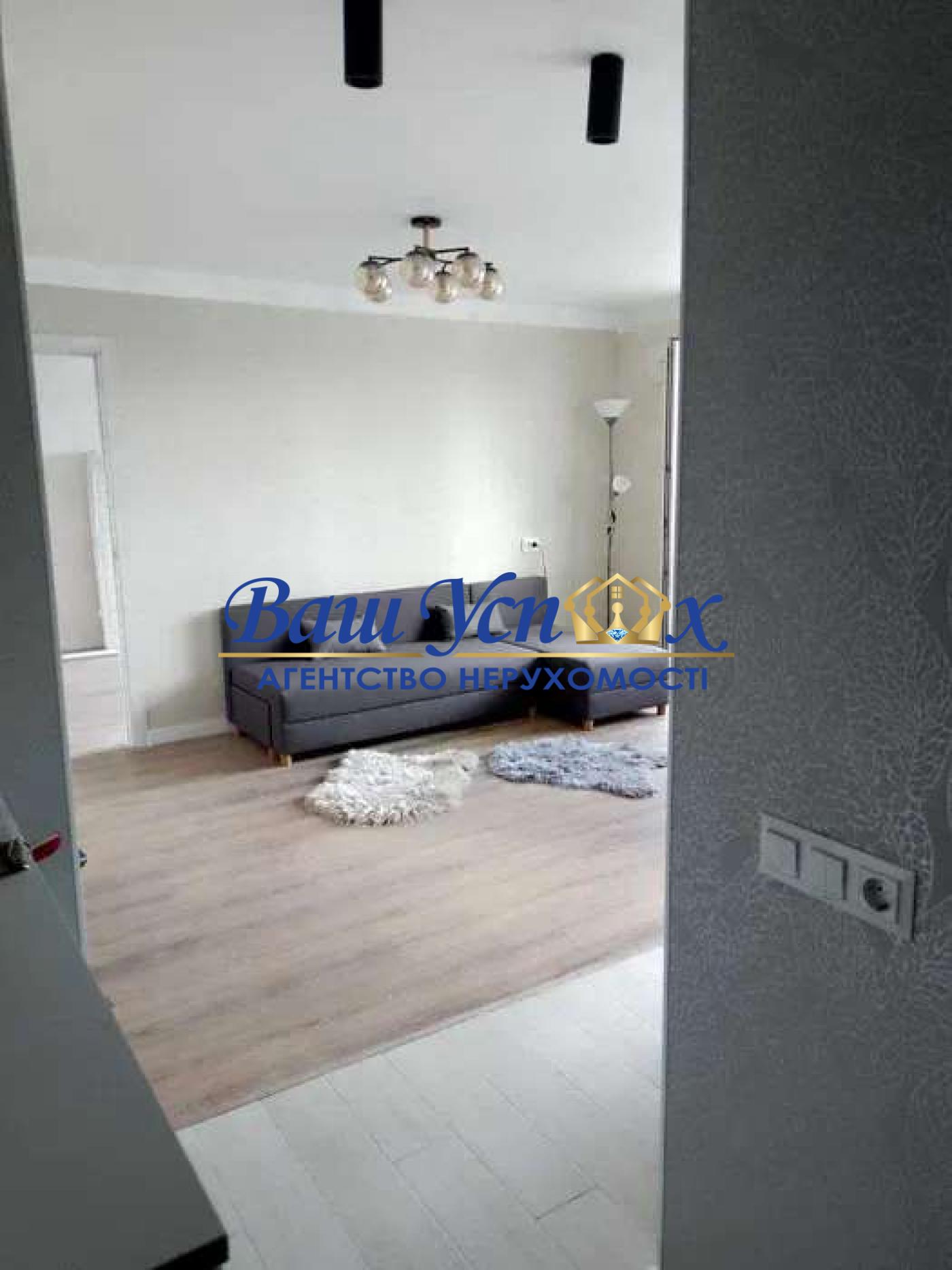 Продажа 2 ком с ремонтом. пр.Голосеевский 91