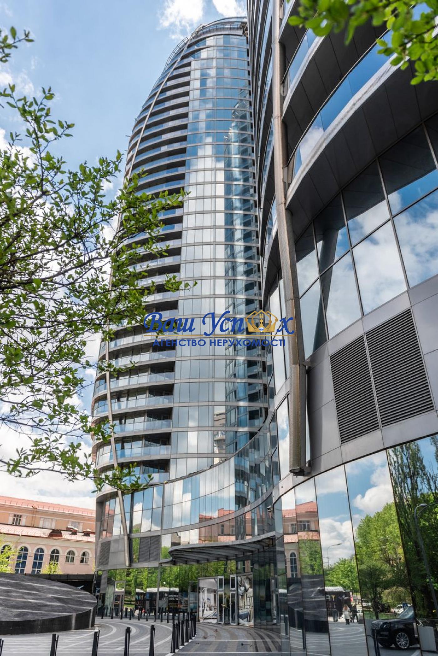 Продаж пентхауса в центре . ЖК Taryan Towers . Башни Будущего
