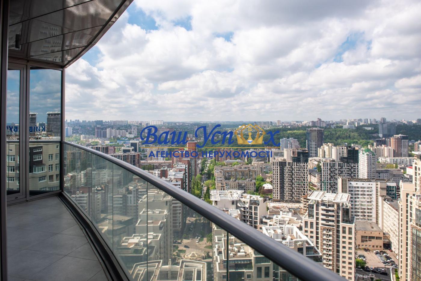 Продажа  пентхауса с террасами  в центре Киева. Taryan Towers