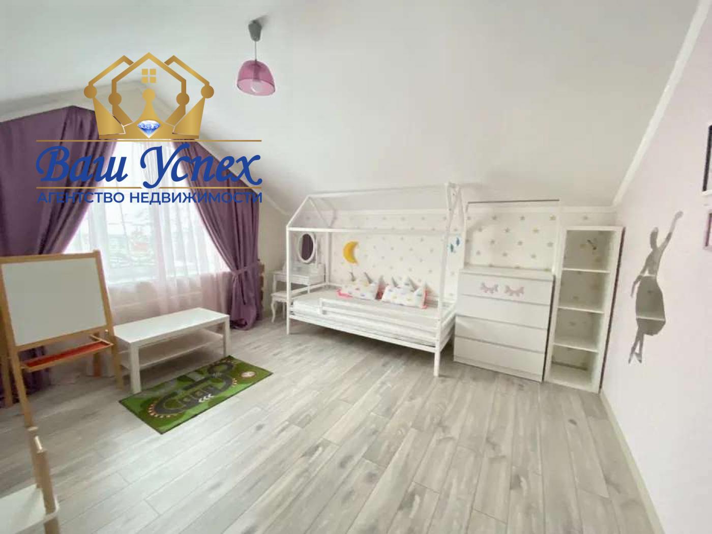 Продается новый, современный дом в Буче.