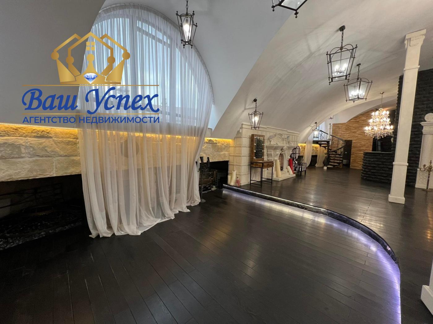 Продажа  студии  Объект сферы обслуживания. River Mall