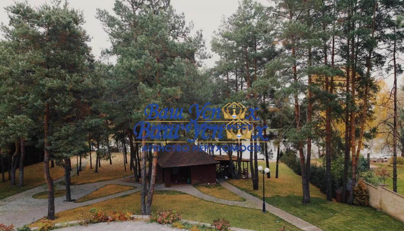 Продаж будинка з виходом на реку и ремонтом  в селі  Козин.