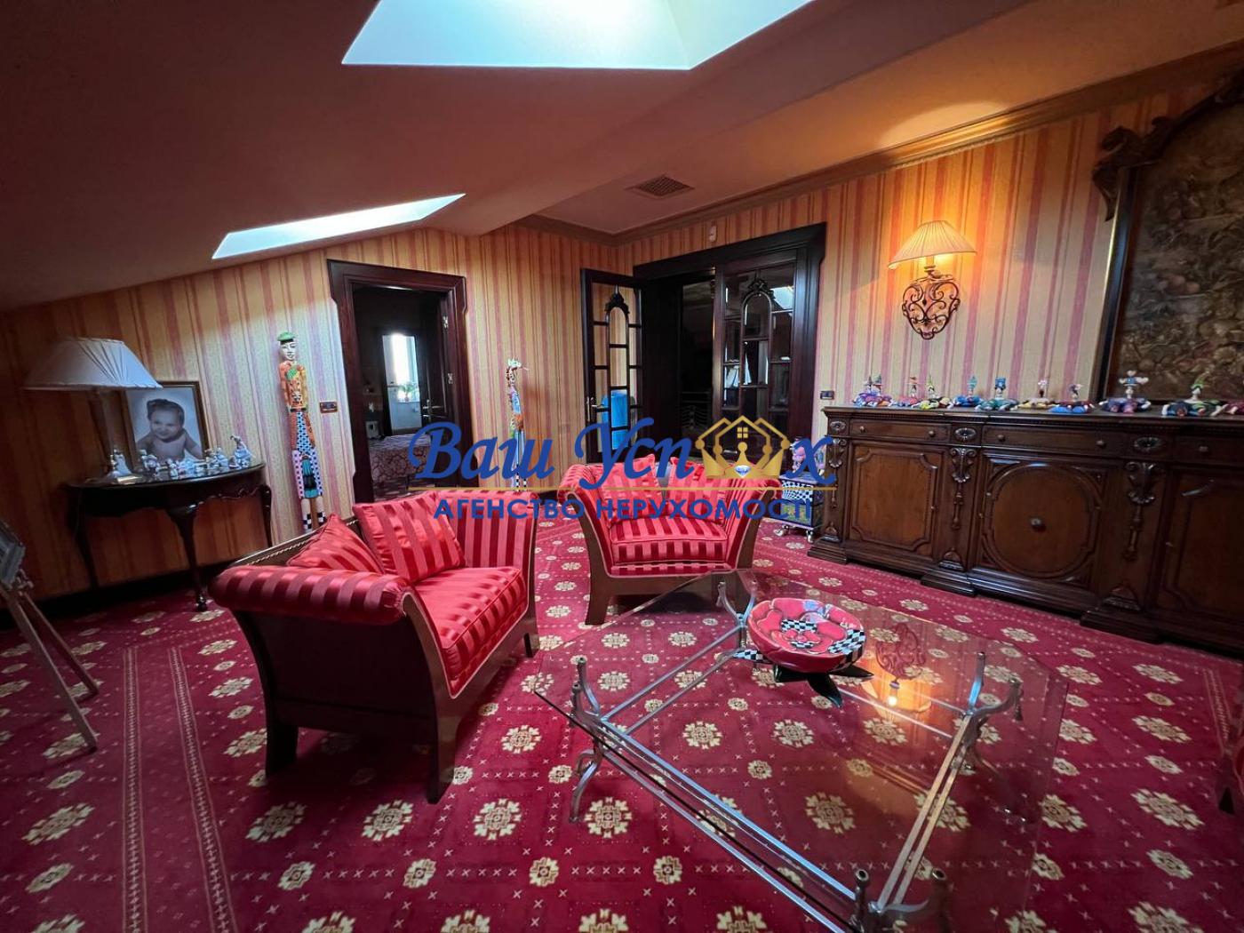 Продаж пентхауса с  ремонтом в центре Киева. Льва Толстого