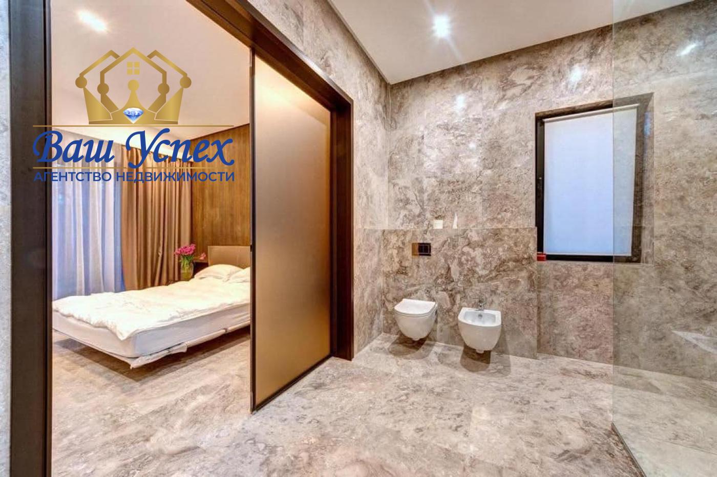 Оренда сучасного будинку в містечку в лісі. КГ RIVIERA VILLAGE