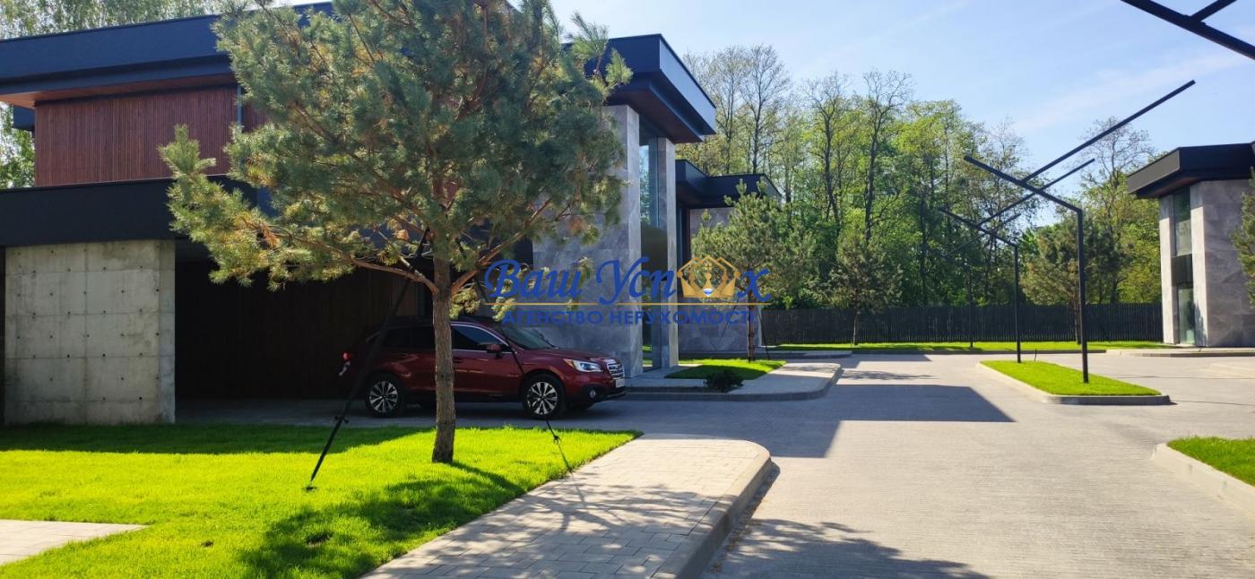 Продаж будинку у  котеджному містечку   село Романків