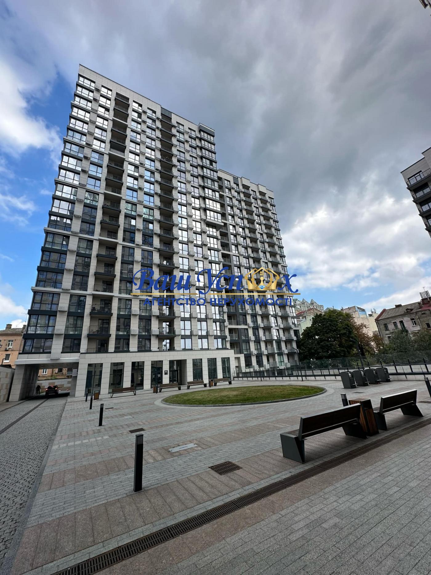 Оренда пентхауса с большой  террасой в центре. ЖК Ярославов Град.