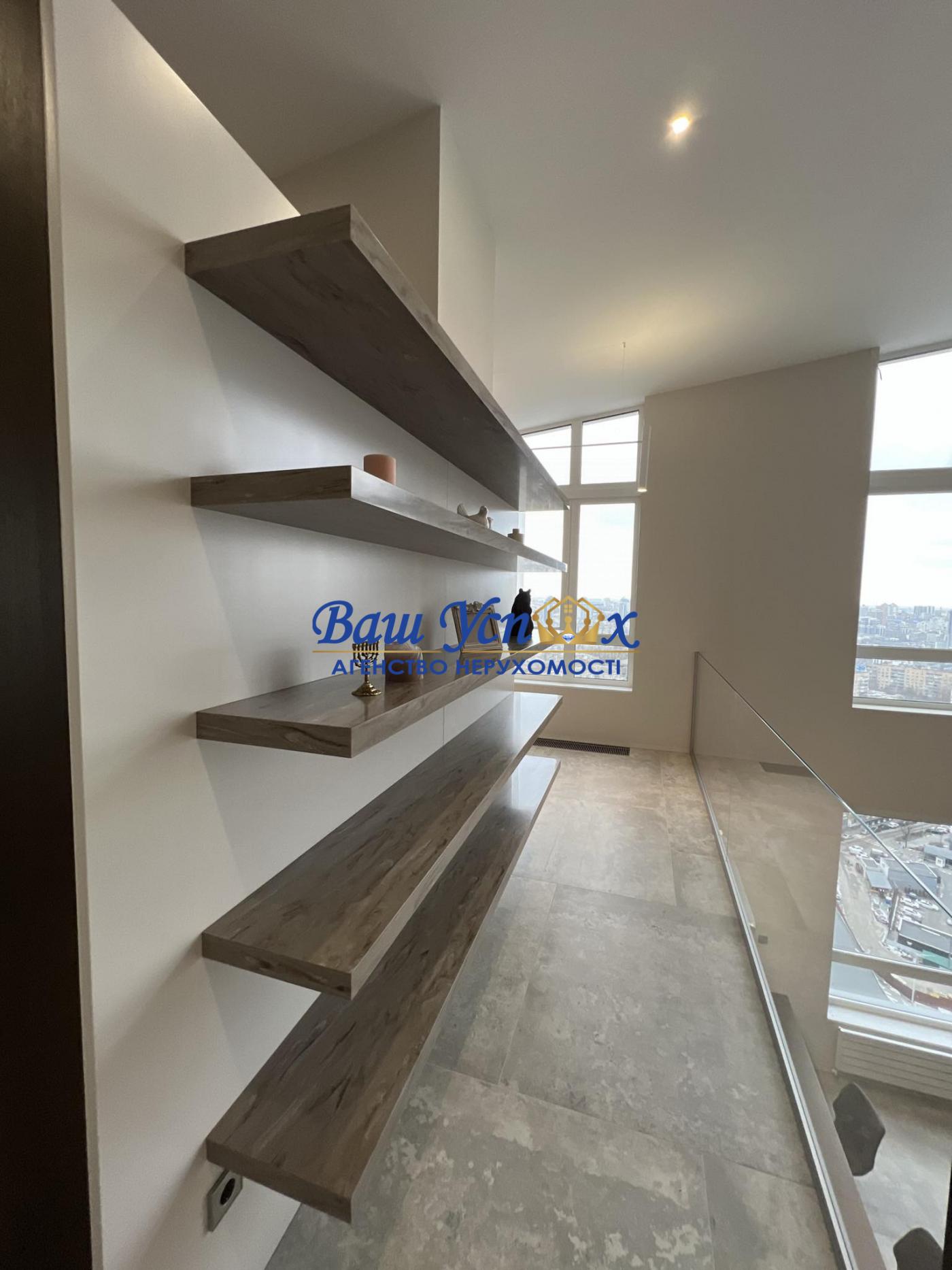 Продажа пентхауса в центре Киева. ЖК Time. ул Липковского 38