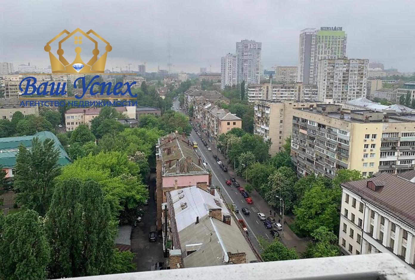 Продажа 1 ком с ремонтом видовая  ул. Белорусская 3