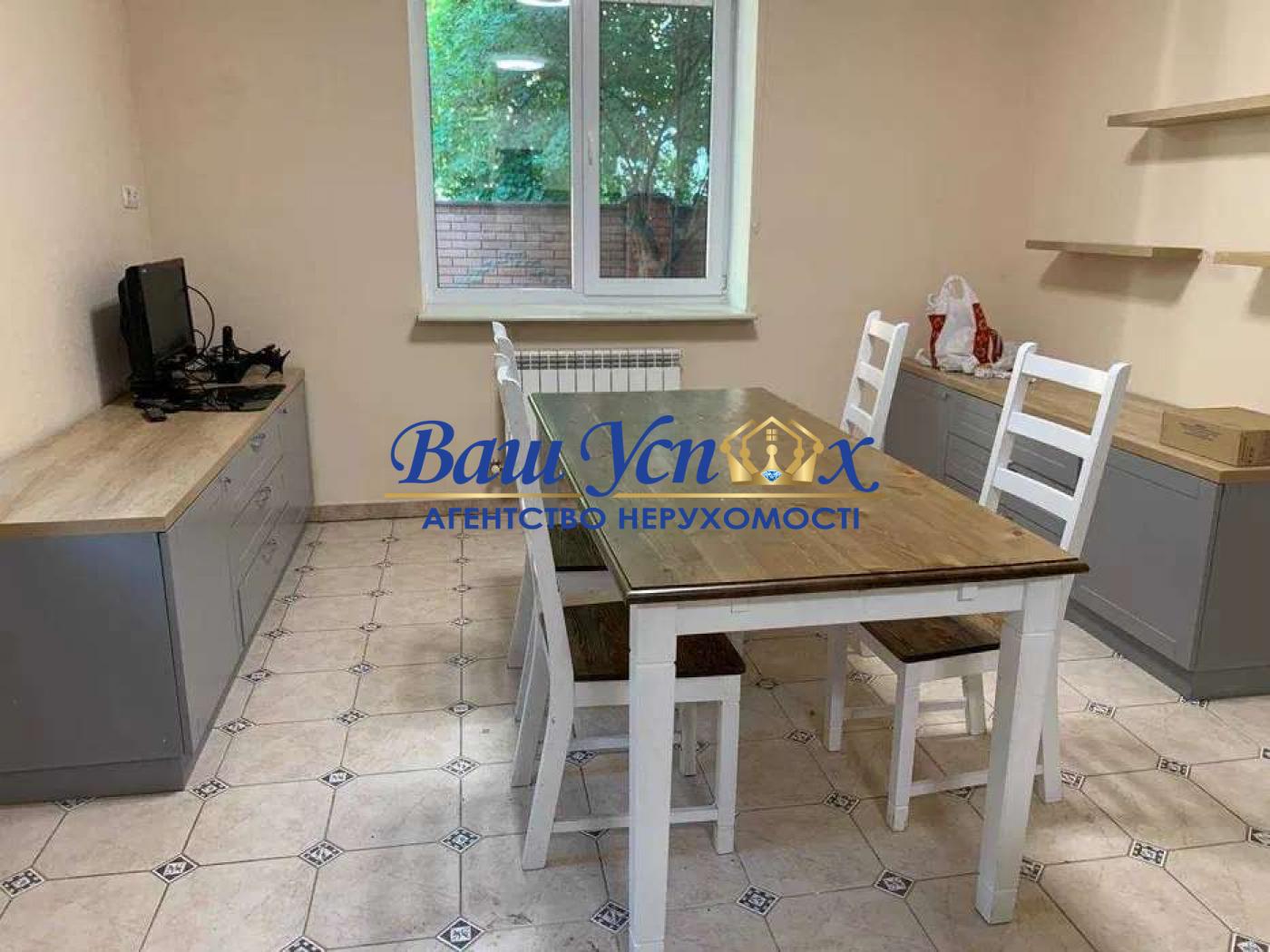 Ореда будинку 450 м.кв. на Печерську.Зверинецька.
