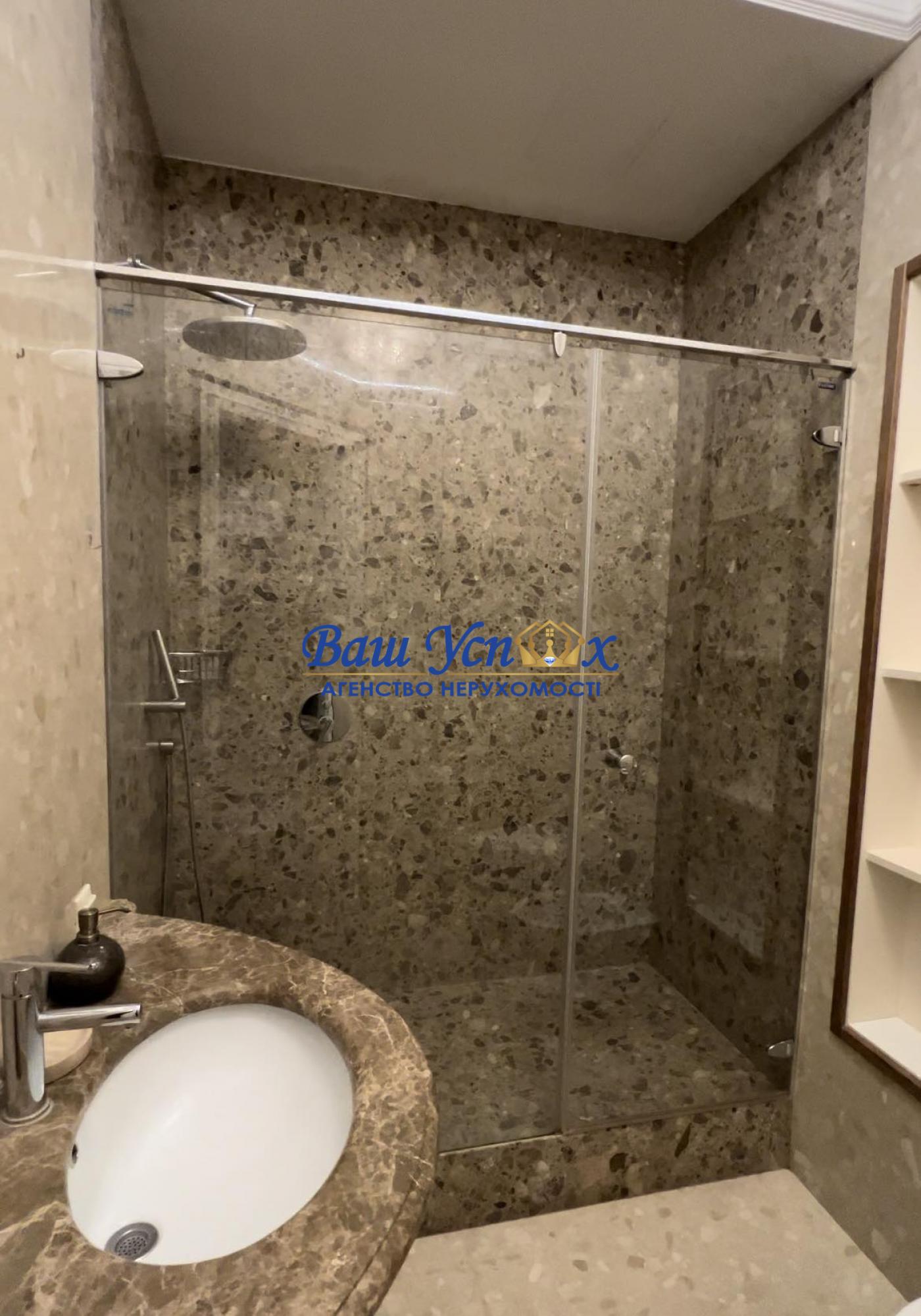 Продажа 4 ком с ремонтом  Renaissance Residence.  Печерск