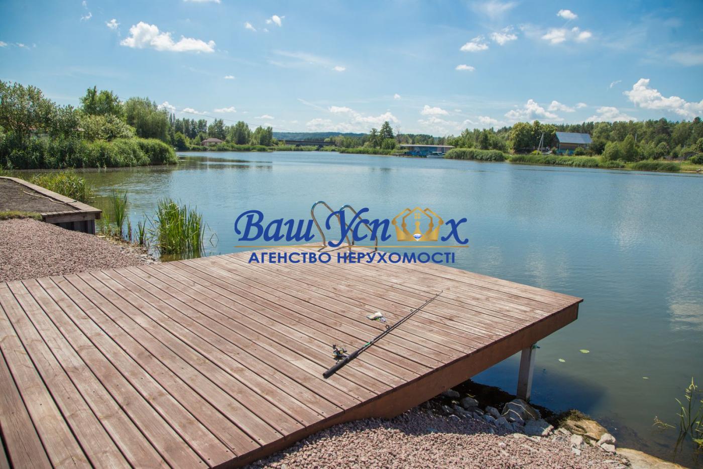 Продаж будинку з виходом на річку Дніпро. село Таценки