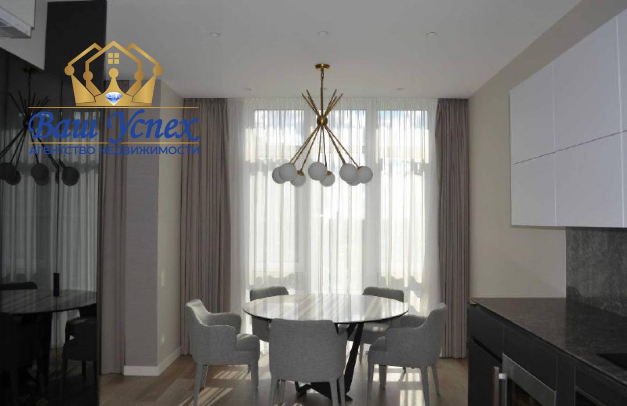 Продажа квартиры. бульвар фантанов. 3комн.147 кв.м цена.810 тыс дол