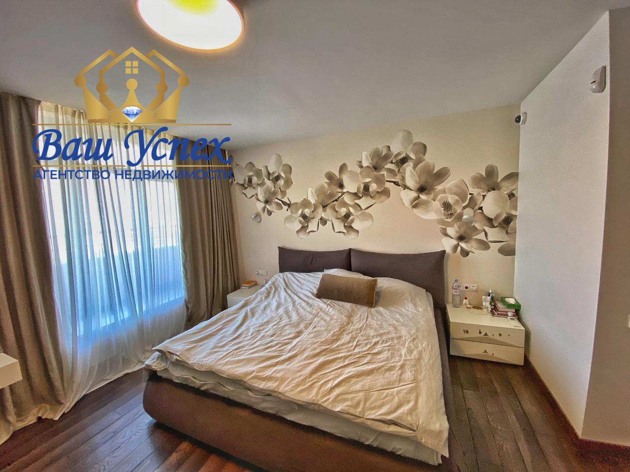 Продажа 4 ком  квартиры.  ул. Панаса Мирного 28 А,