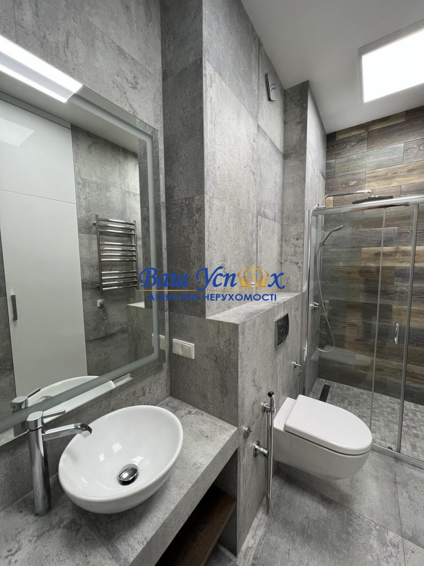 Продажа видовой 3 ком квартиры с ремонтом . ЖК RiverStone