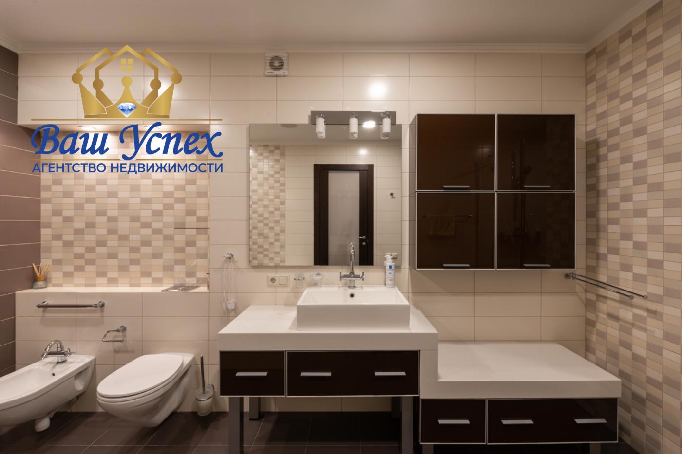 Продажа видовой  4 ком  ул. Мирного Панаса 28.  ЖК Корона. Печерск.
