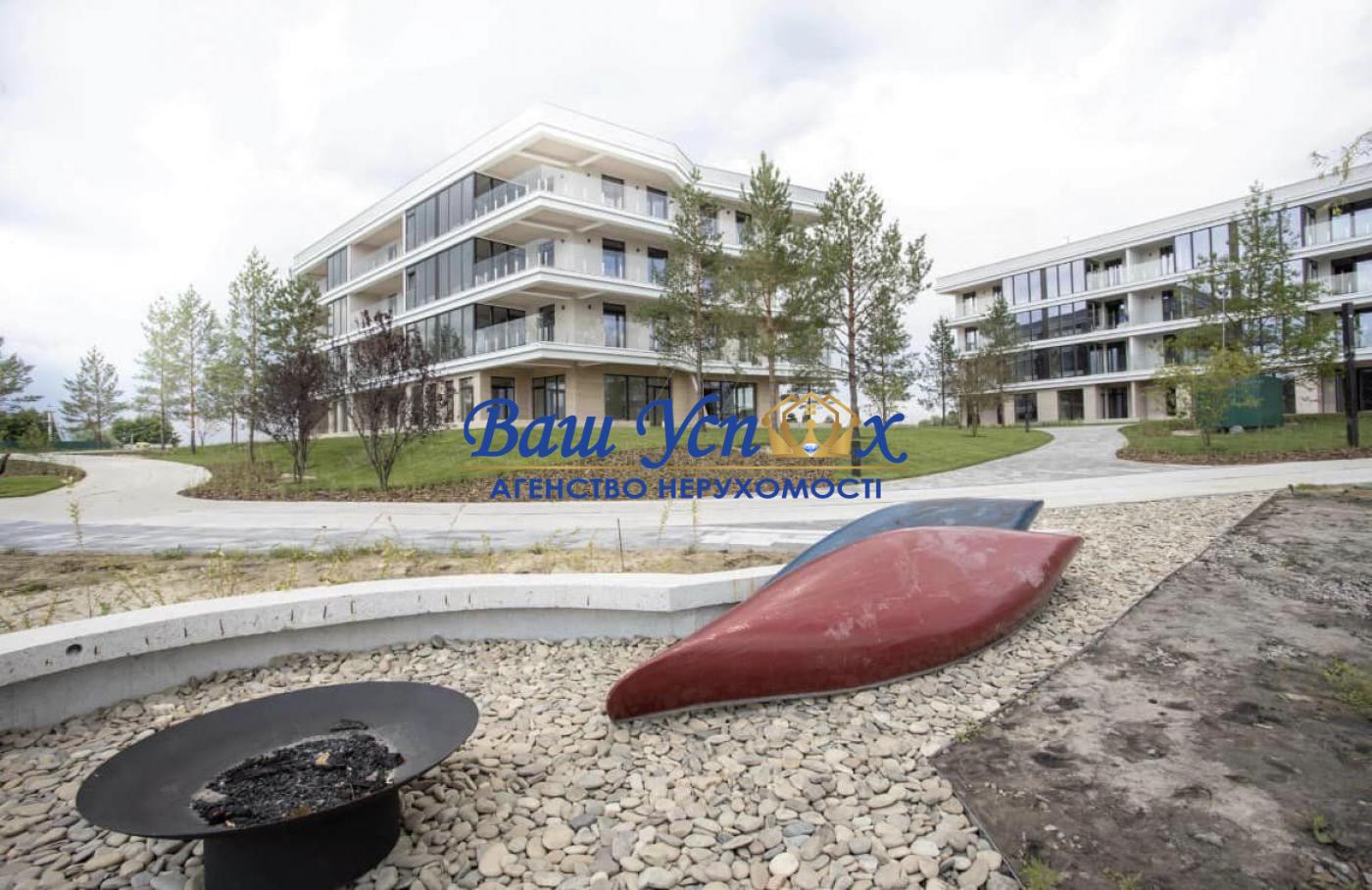 Продажа квартиры КГ  Park lake city.  С выходом на озеро .