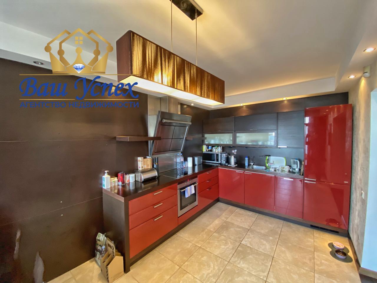 Продажа 4 ком  квартиры.  ул. Панаса Мирного 28 А,