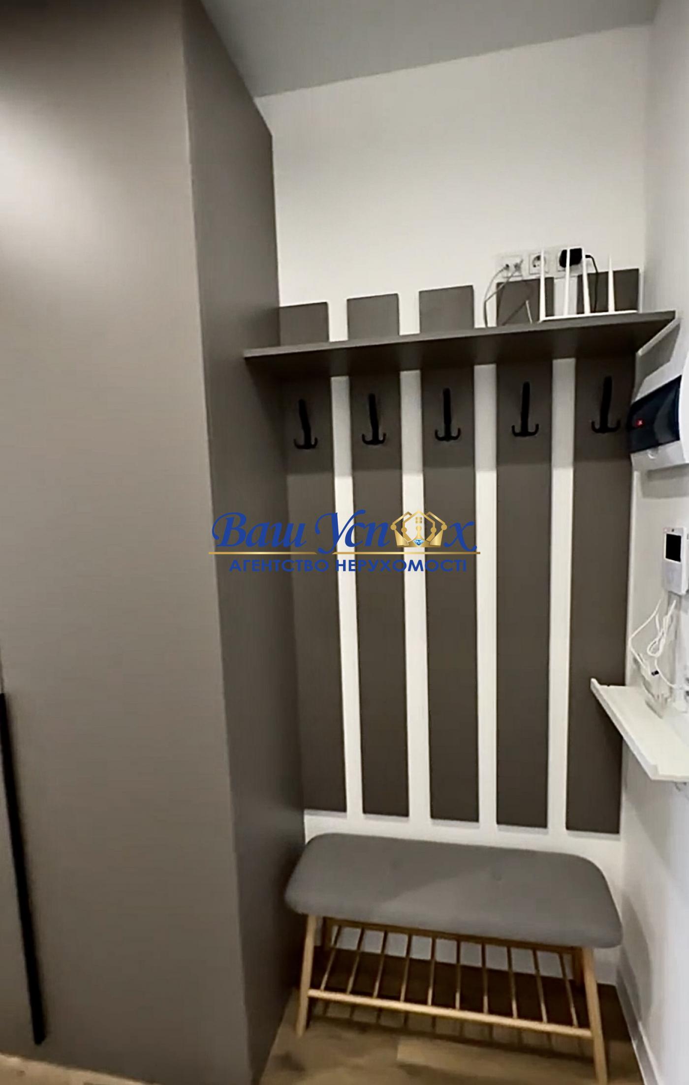 Продажа квартиры, Новая Англия, ул. Максимовича, Голосеево