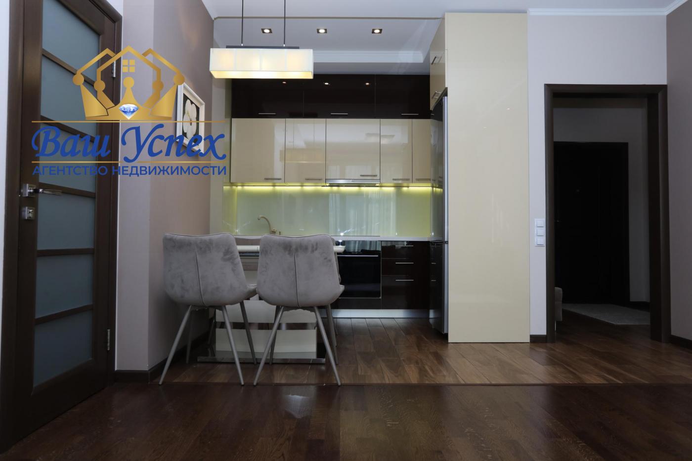 Аренда квартиры. Нов. липки 20. 3 комн. 80кв.м. 1800 $