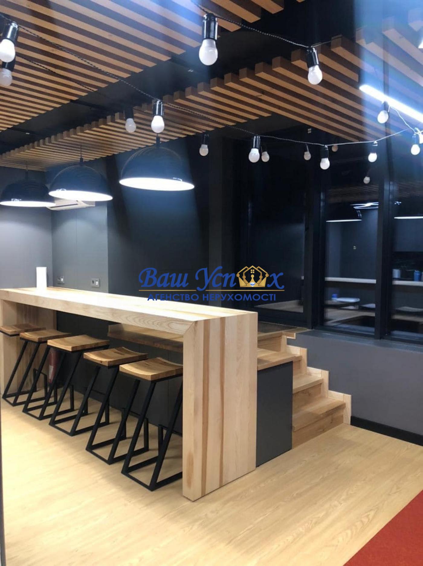 Оренда офісу в центрі з терасою . ЖК New York Concept House