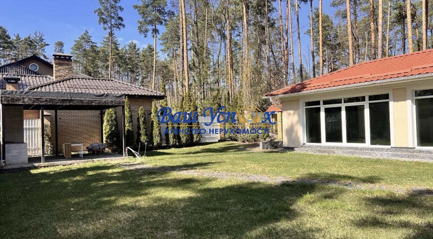 Продаж будинку з ремонтом  красивому лісі.  село Стоянка