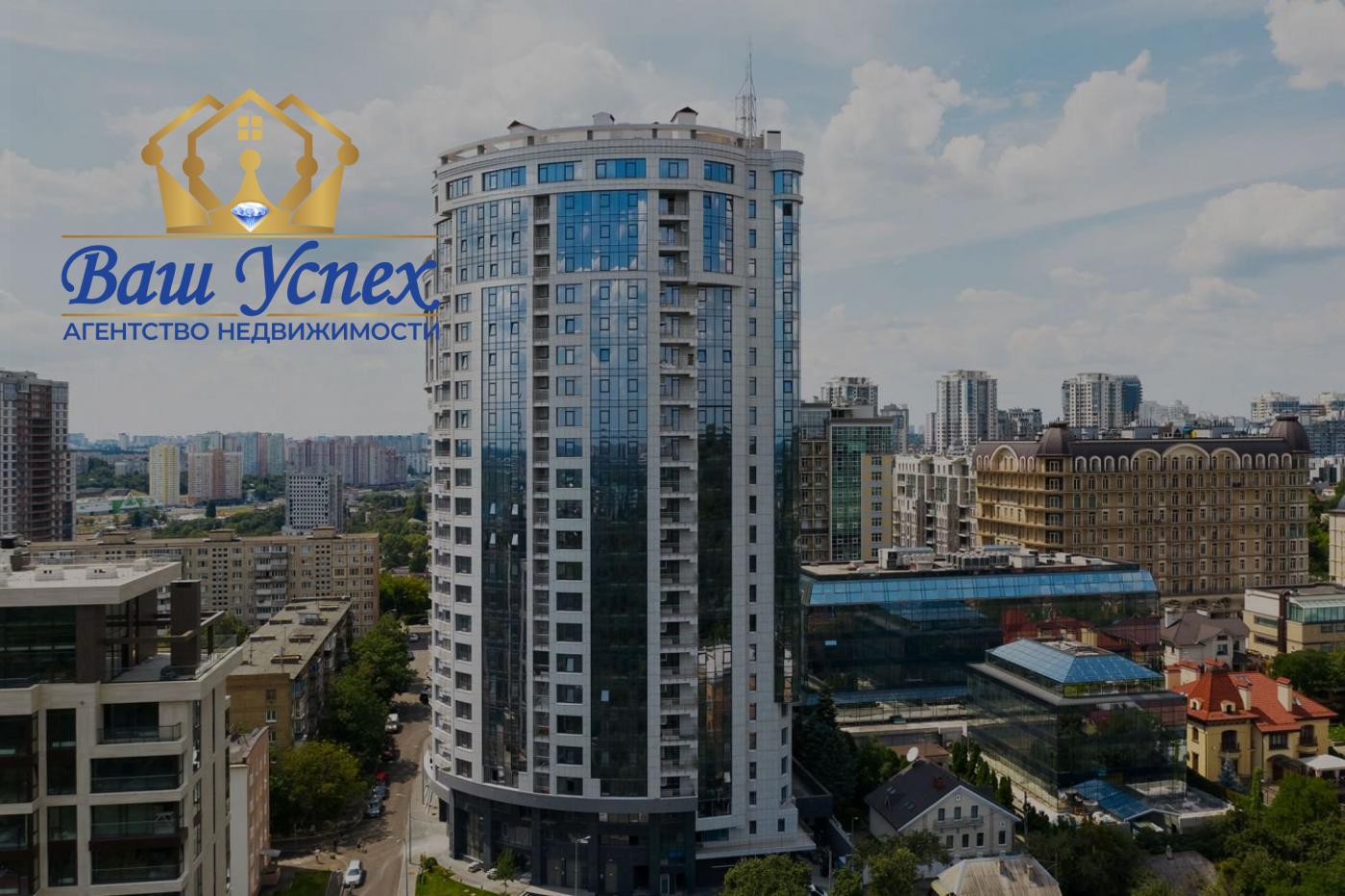Продается 3 ком квартира в ЖК Бусов Хилл. Паркоместо включенно.