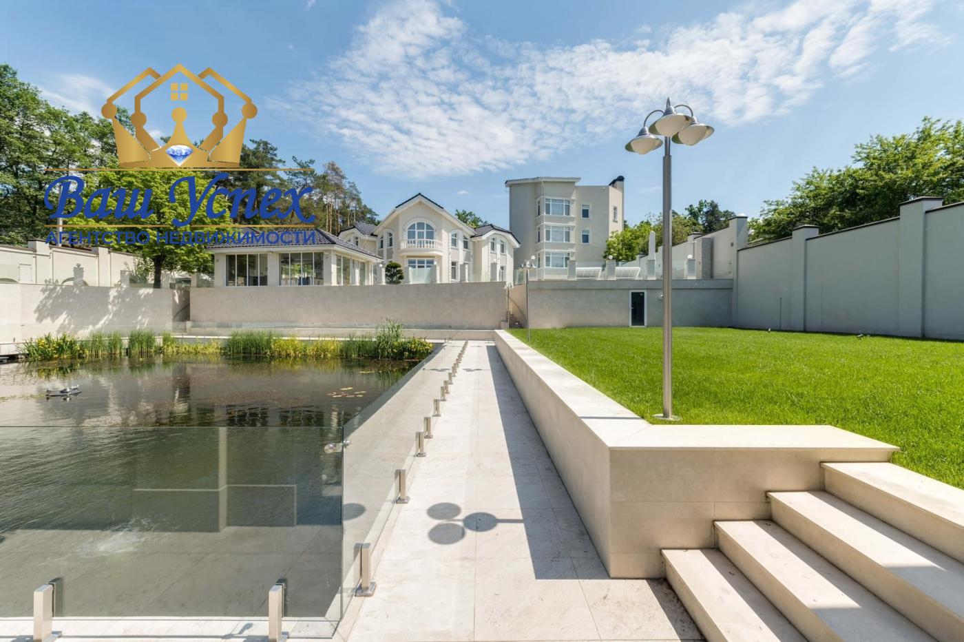 Аренда шикарного дома возле леса село Гостомель.