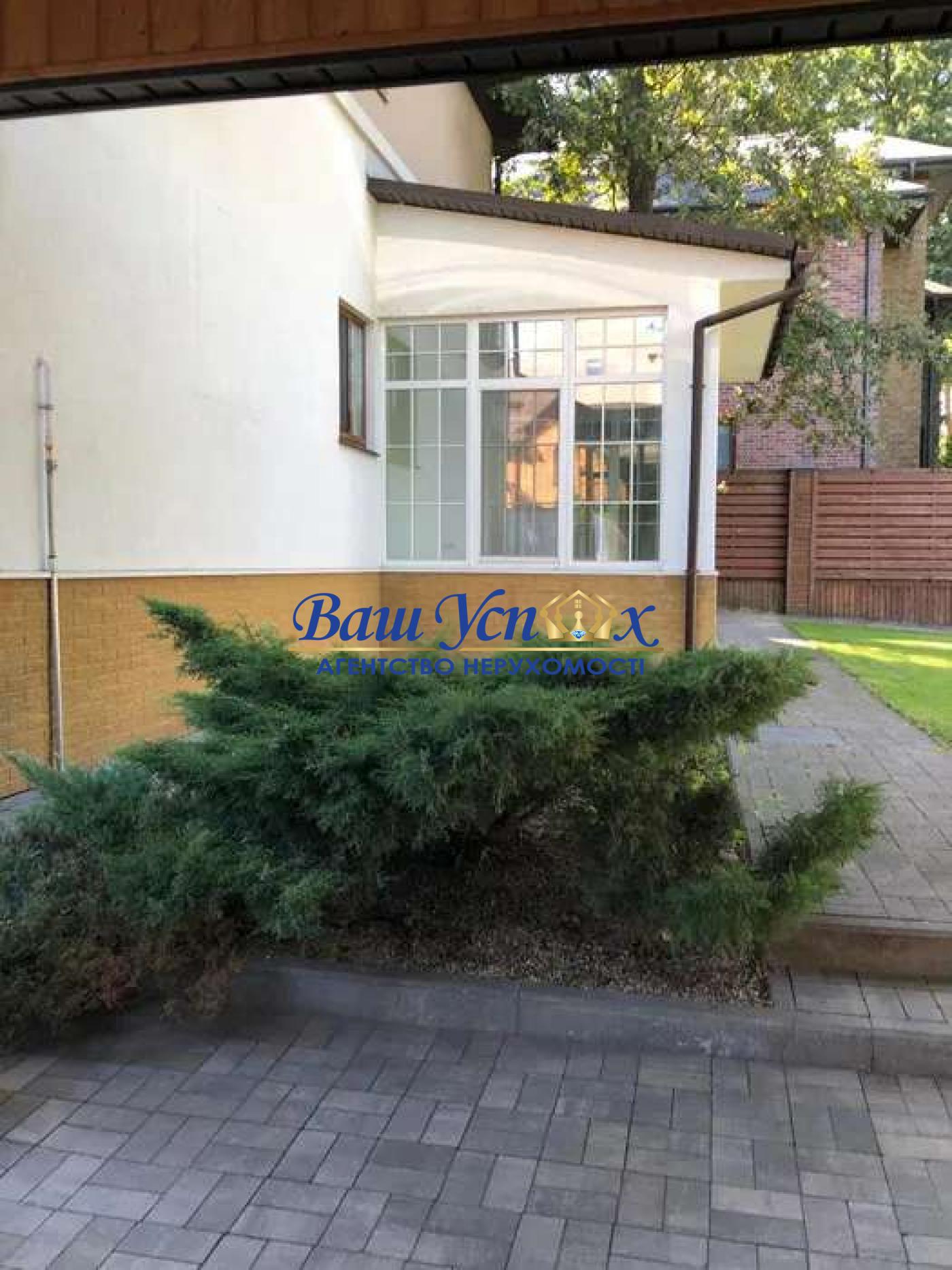 Продается дом в селе Вита-Почтовая в хвойном лесу