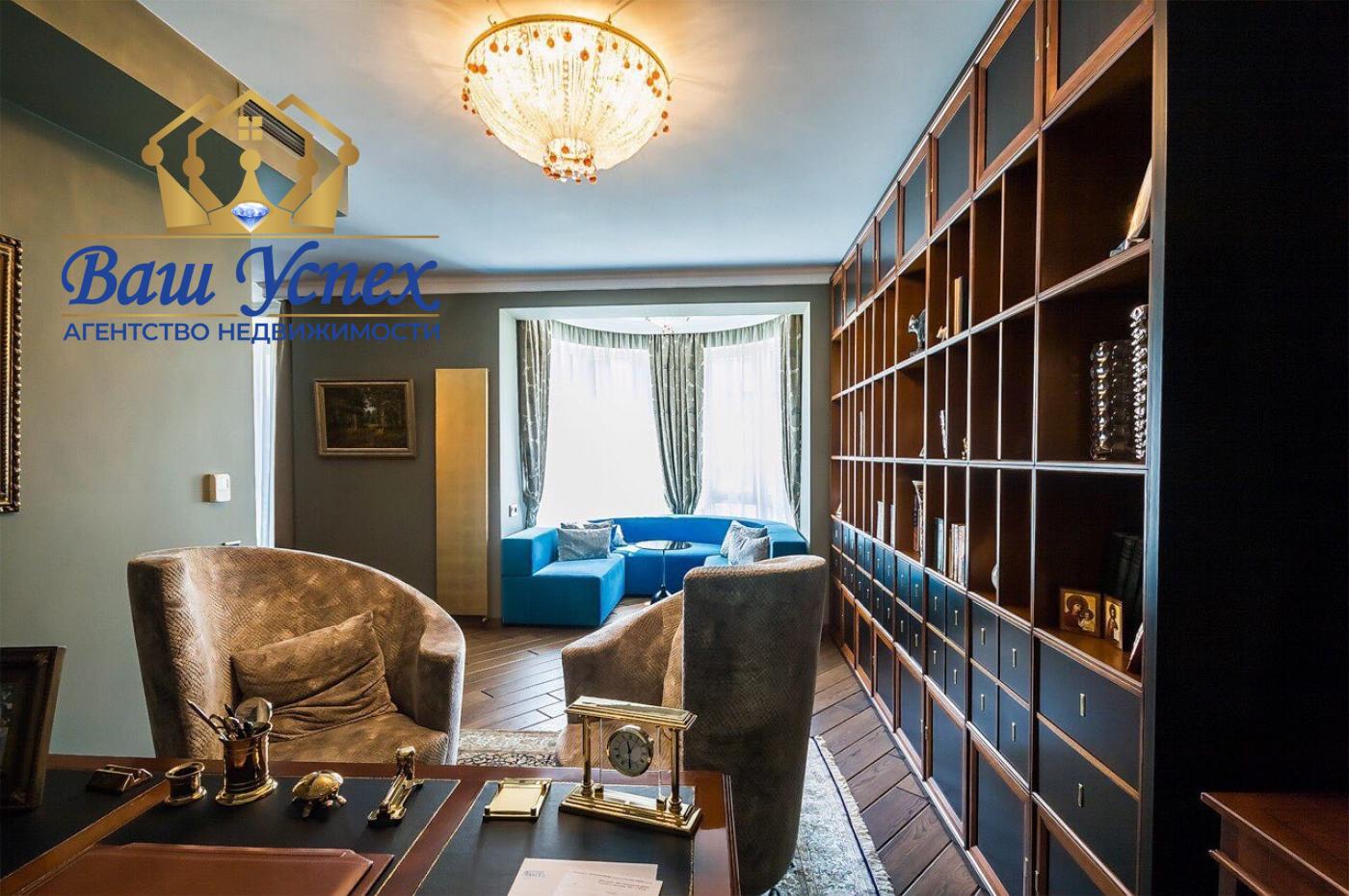 Продажа 3 ком в центре Киева. Институтская 18 а .
