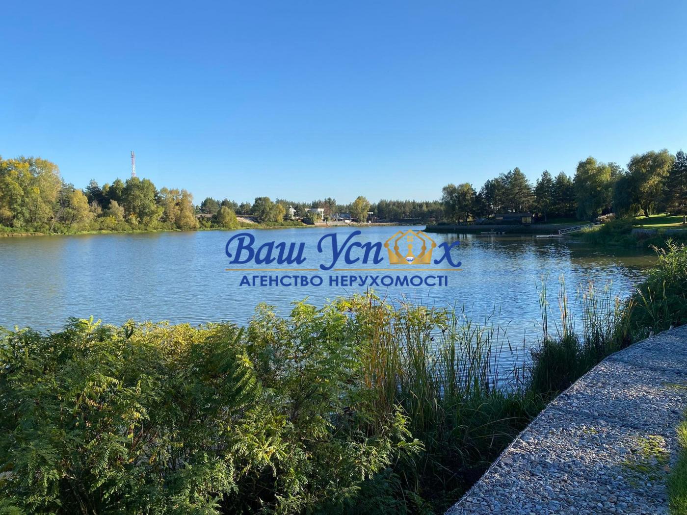Продажа дома с выходом на воду .КГ Riviera Village