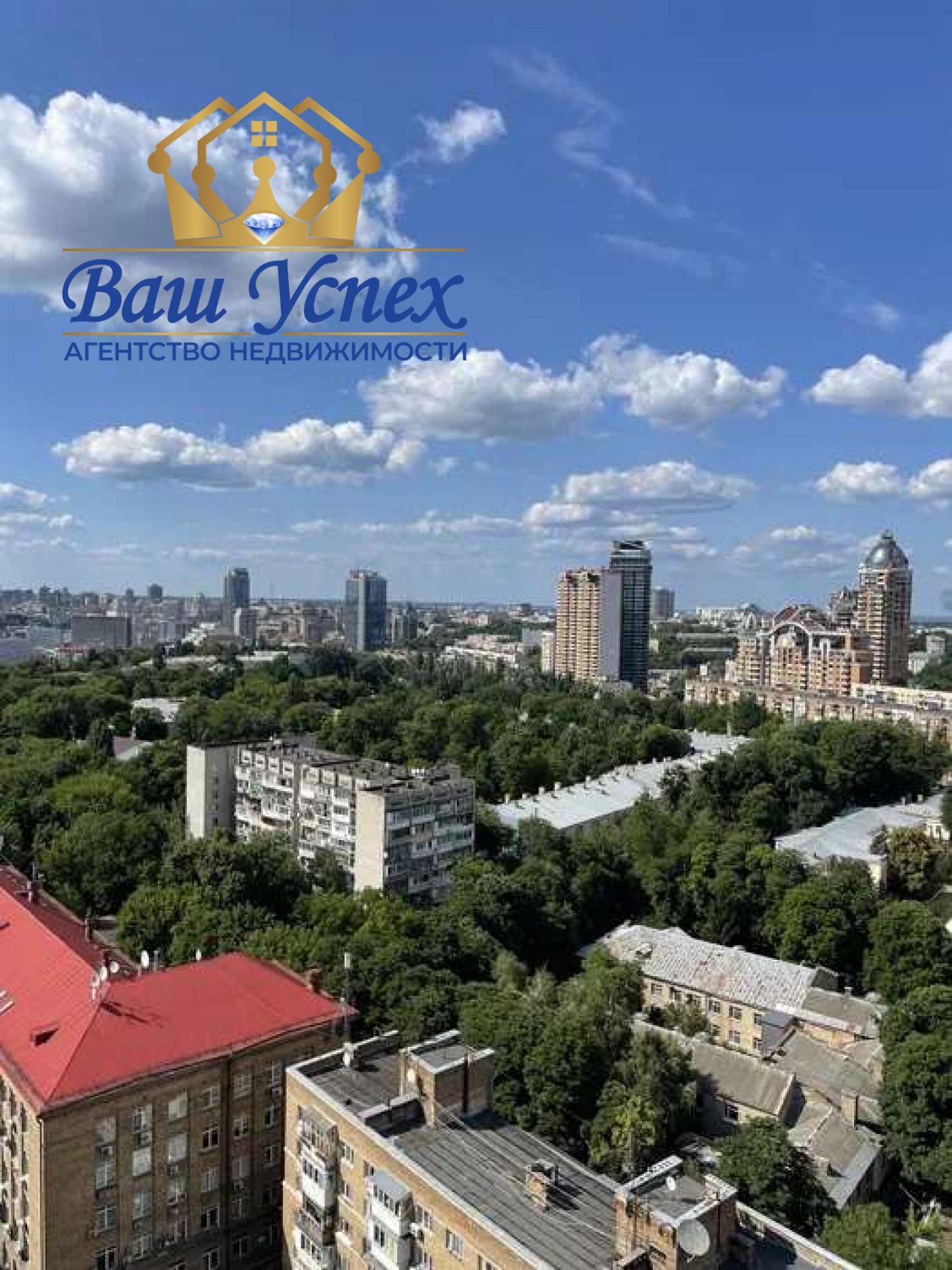 Сдам 4 ком квартиру Печерск, ул. Евгения Коновальца 34а, ЖК Аристократ