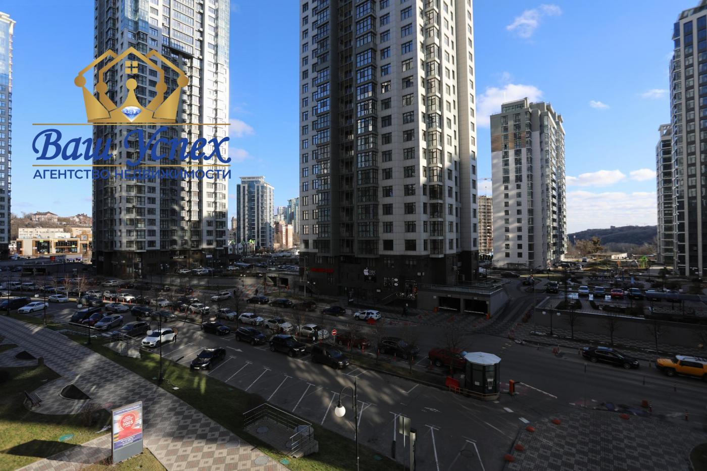 Аренда квартиры. Нов. липки 20. 3 комн. 80кв.м. 1800 $